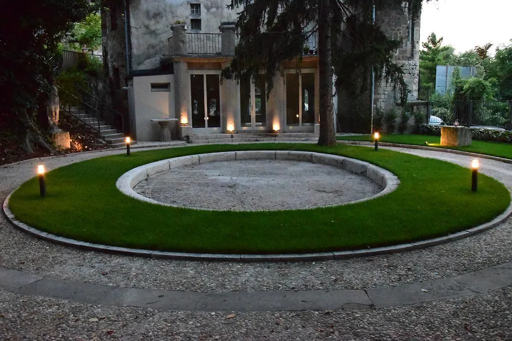 Apartment Castle Cottage Budapest Hungary